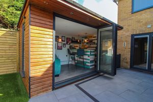 Photo 23- click for photo gallery